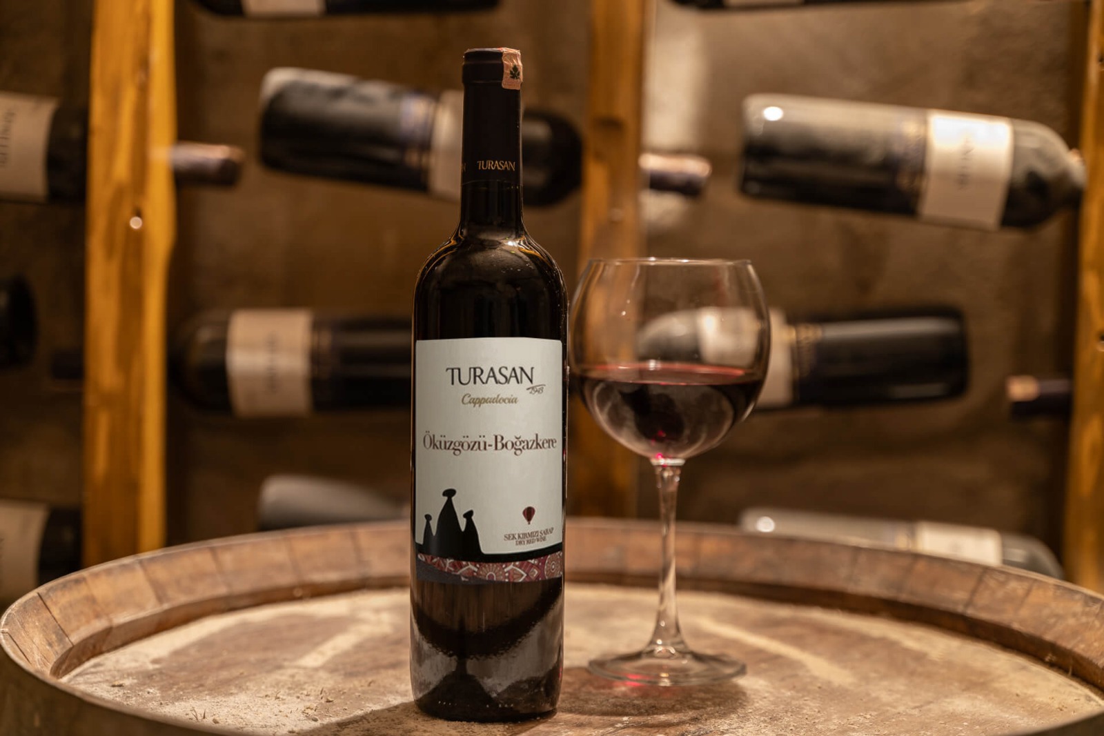 Turasan öküzgözü-Boğazkere Kırmızı Şarap